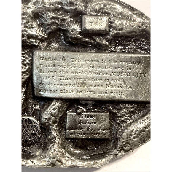 Vintage Belt Buckle Nashville Music City USA, Banjo Fiddle, by Siskiyou 1984 - Picture 4 of 5